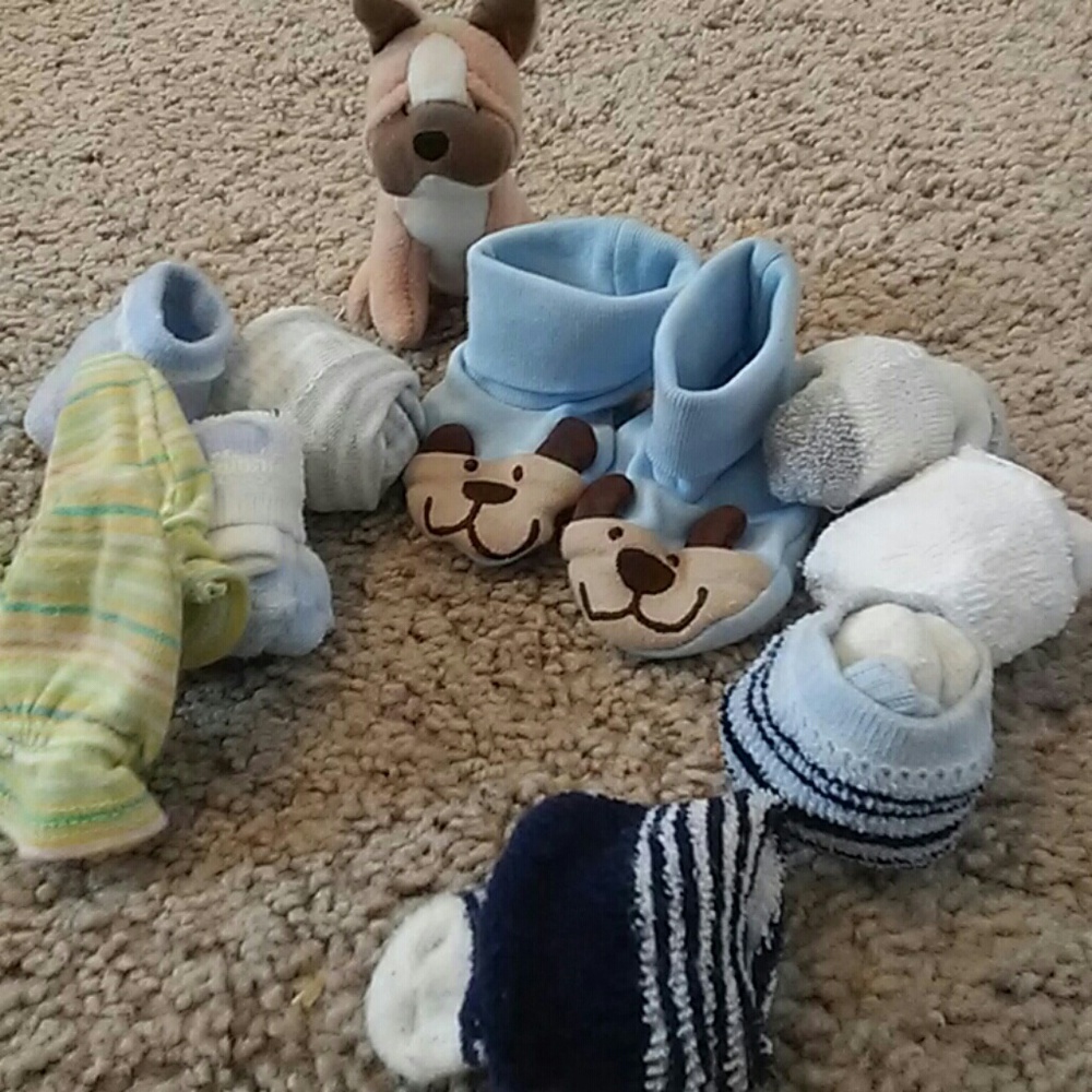 Infant Socks Bundle + Slippers & Mittens